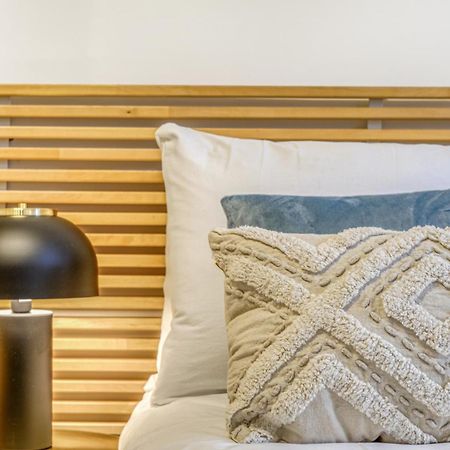 Executive 4 Bedroom Town House In Canada Water Free Wifi & Parking By City Stay Aparts London Kültér fotó